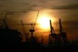 Industrie trifft Abendsonne: Romatik im Hamburger Hafen 1